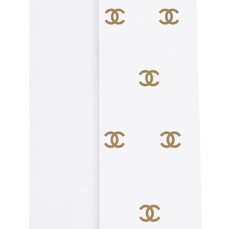 Целофан Chanel Размер 58х58 см. Цвят - бял